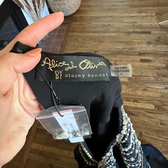 NWT Alicia and Olivia Jewel Embellished Textured Pleated Gown Black - Picture 10 of 12